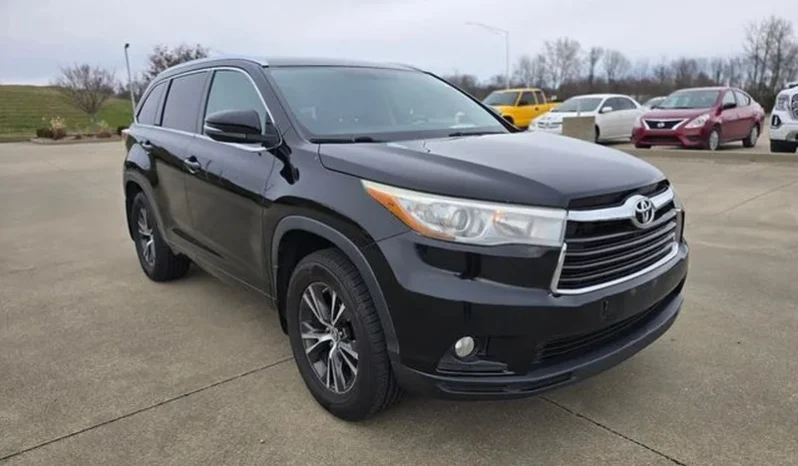 2016 Toyota Highlander XLE full