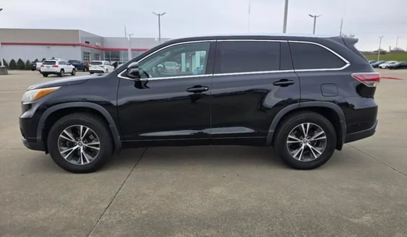 2016 Toyota Highlander XLE full