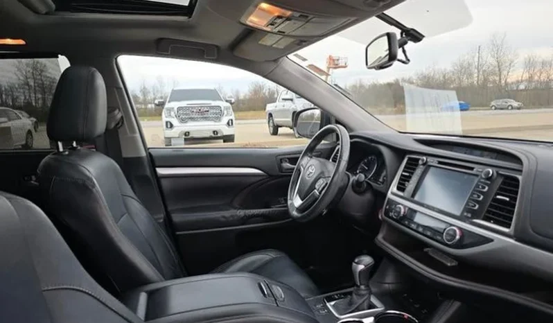 2016 Toyota Highlander XLE full