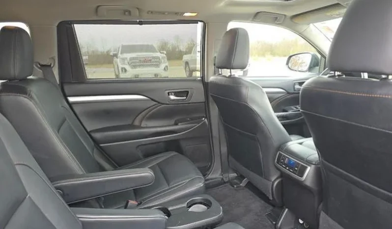 2016 Toyota Highlander XLE full