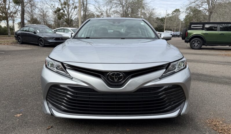 Used 2020 Toyota Camry LE full