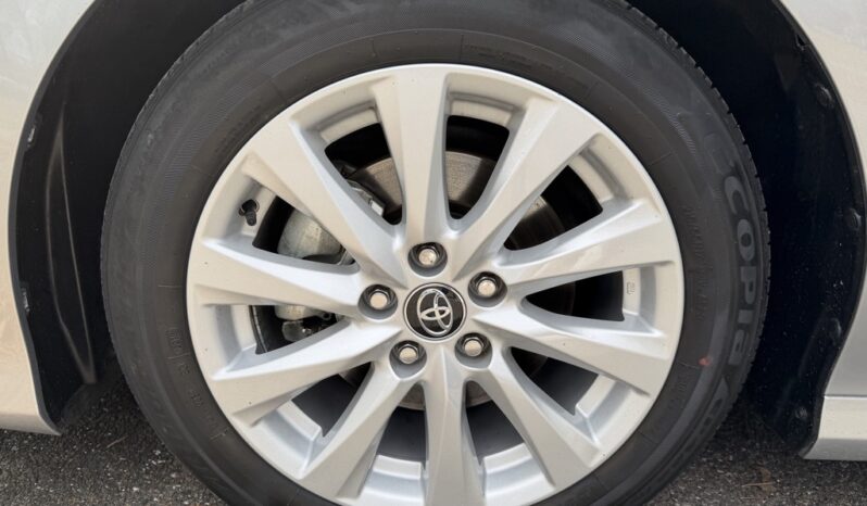 Used 2020 Toyota Camry LE full
