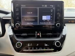 Used 2022 Toyota Corolla LE full