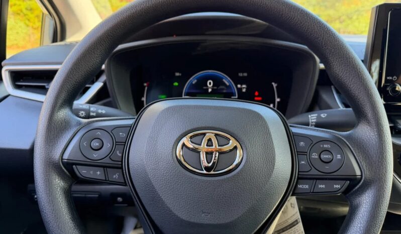 2026 Toyota Corolla LE Hybrid full