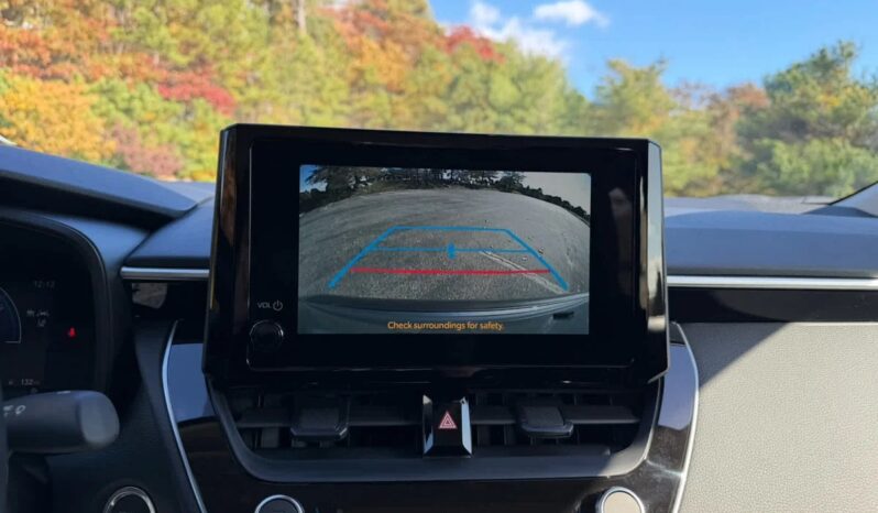 2026 Toyota Corolla LE Hybrid full