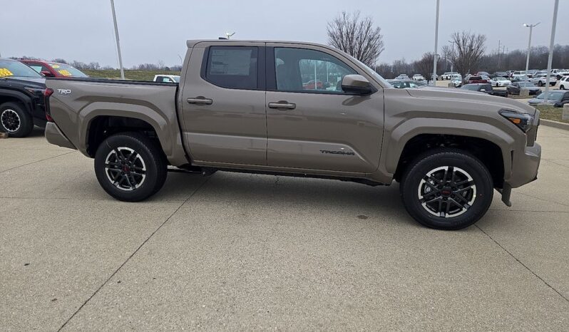 New 2026 Toyota Tacoma TRD Sport 4WD full