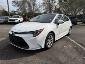Used 2022 Toyota Corolla LE