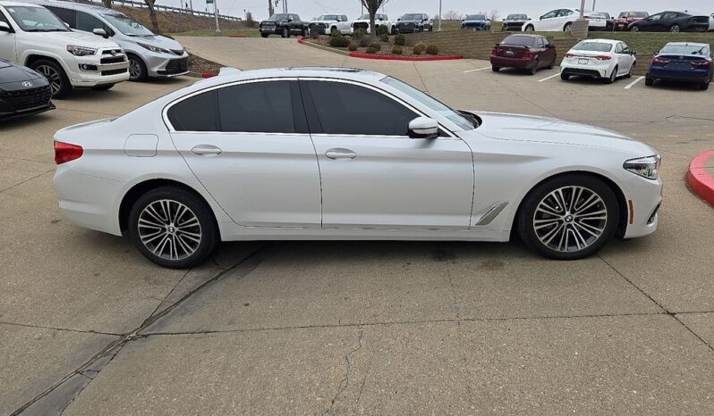 2019 BMW 5 Series 540i xDrive full