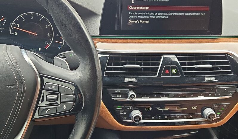 2019 BMW 5 Series 540i xDrive full