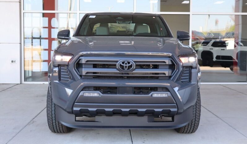 New 2026 Toyota Tacoma SR5 4WD full