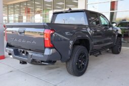 New 2026 Toyota Tacoma SR5 4WD full