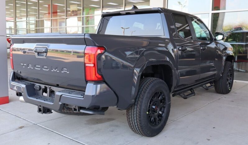 New 2026 Toyota Tacoma SR5 4WD full