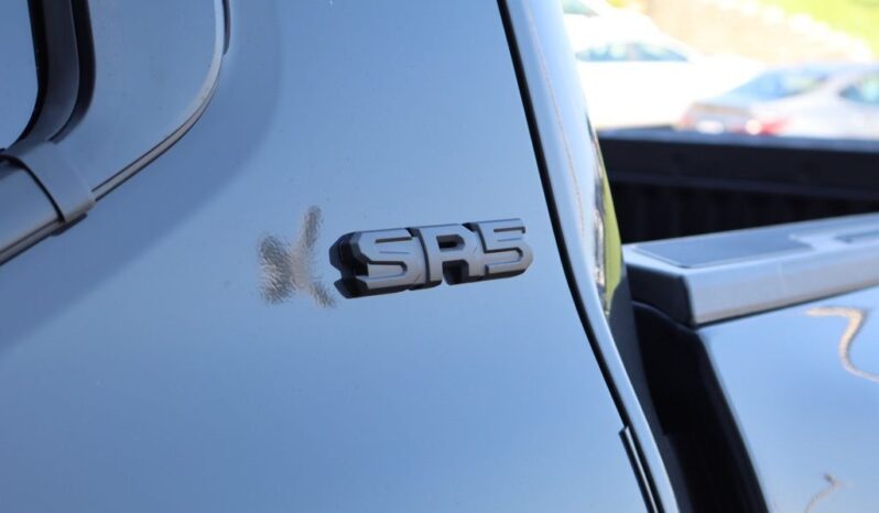 New 2026 Toyota Tacoma SR5 4WD full