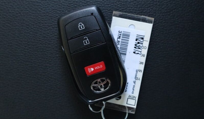 New 2026 Toyota Tacoma SR5 4WD full