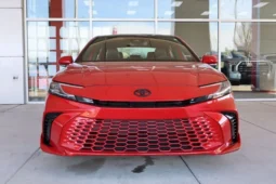 2025 Toyota Camry XSE Hybrid full