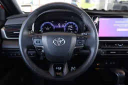 2025 Toyota Camry XSE Hybrid full
