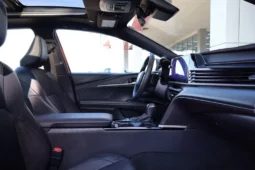 2025 Toyota Camry XSE Hybrid full