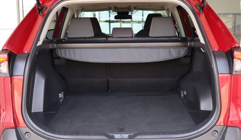 2023 Toyota RAV4 XLE full
