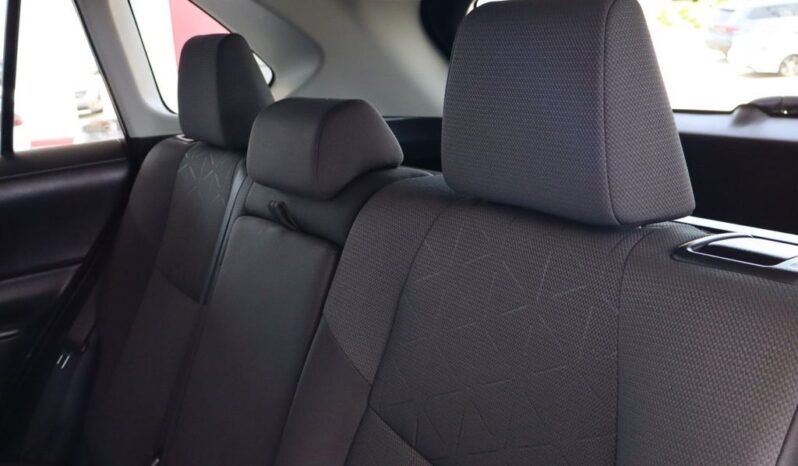 2023 Toyota RAV4 XLE full