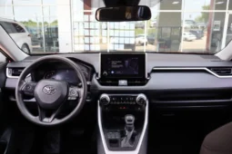 2023 Toyota RAV4 XLE full