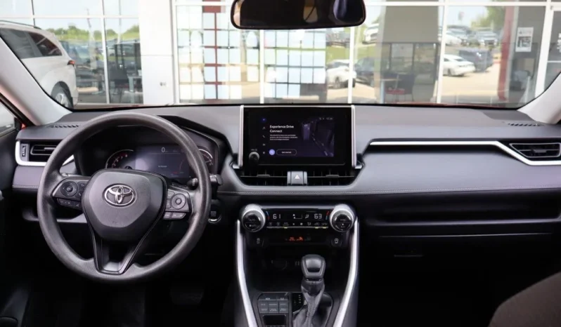 2023 Toyota RAV4 XLE full