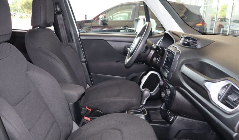 2019 Jeep Renegade Latitude full